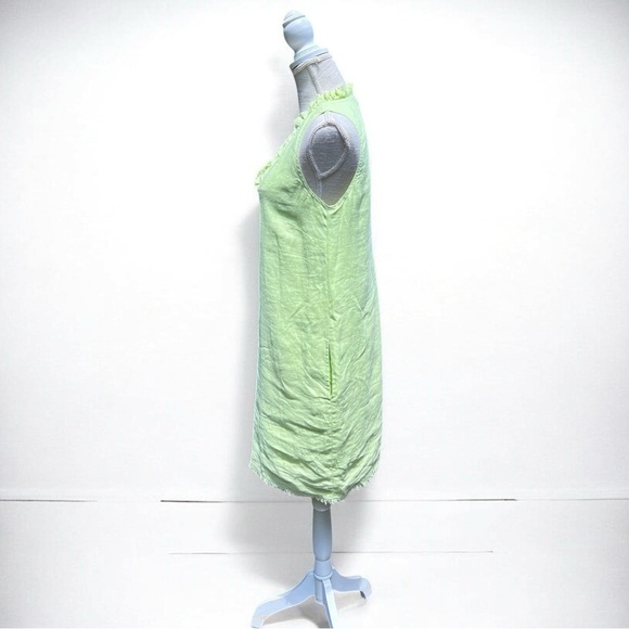 🌻TOMMY BAHAMA Two Palms Ruffle Linen Shift Dress In Green | Size Small - Picture 5 of 12